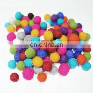 Wholesale factory colorful custom christmas felt ball  tree decorations