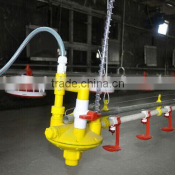 Automatic poultry water pressure regulator in drinking system