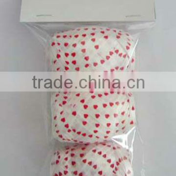 Curly Ribbon Egg for Gift Wrapping, Christmas Decorative Ribbon, Print with Hearts Ribbon Roll for Valentine's day.