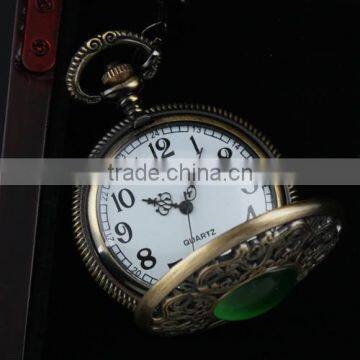 Unisex Green Gem Hollow Case White Dial Pocket Watch WP087