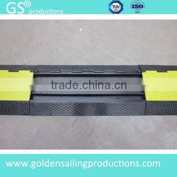 hot selling rubber speed bumps / rubber cable protector