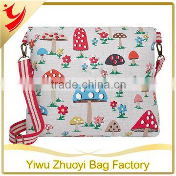 Mushroom And Big Spot Reversible Folded Messenger Bag