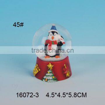 Resin penguin custom snow globe manufacturers