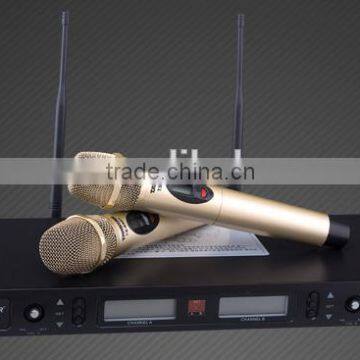 Professional KTV UHF Wireless Microphone,Dual channel UHF wireless microphone,Outdoor performance wireless microphone