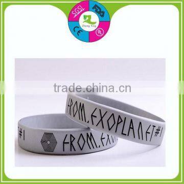 Hot Sale popular cool promotional gift silicone bracelet