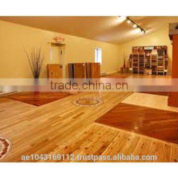 LAMINATE FLOORING