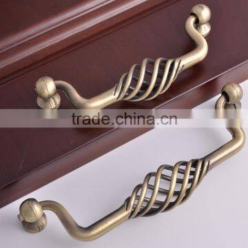 European&American Rural style Knobs Iron Antique Bronze New Classical birdcage Handle Furniture Closet Cabinet Pulls