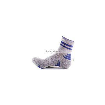 wholesale socks new desiger pure cotton socks sports socks men outdoor hiking socks teen tube socks