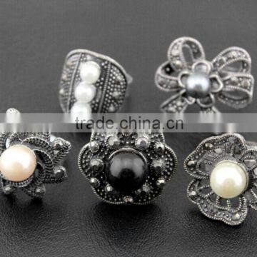 Cheap price good quality women fake silver pearl rings