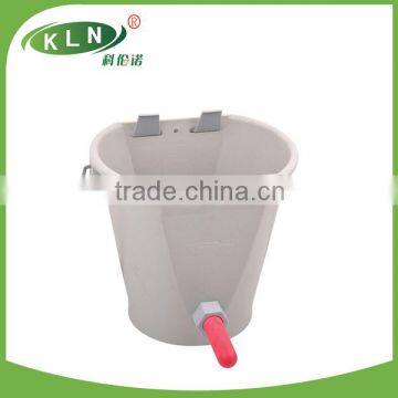 8L Animal Feeding Bucket