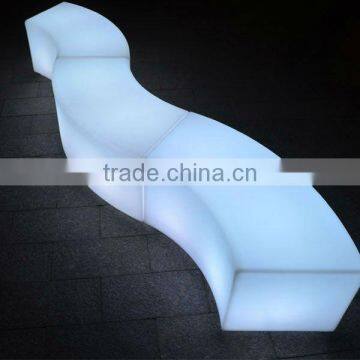 Factory supplying led bright curved bench / led illuminating and glowing furniture combined bench