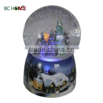 2015 new Warm light musical snowing snow globe