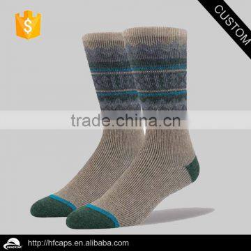 Custom logo mens 100% cotton sport sock