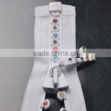 Large Plastic Zipper Manufacturer,Rhinestone Zipper Head,Big Teeth Zipper Prices photo-2