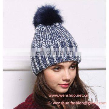 2016 Winter Two Colors Top Ball Crochet Hat photo-2