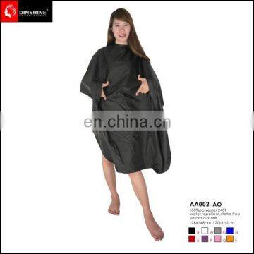 new design water repellent hairdressing cape with harm hole for beauty barber