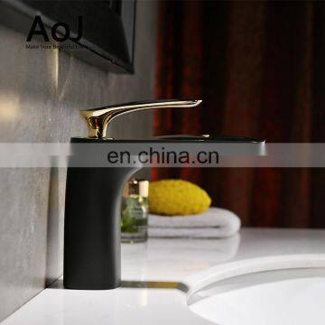 Popular Good Price Gold- Blacken Brass Bathroom Basin Faucet
