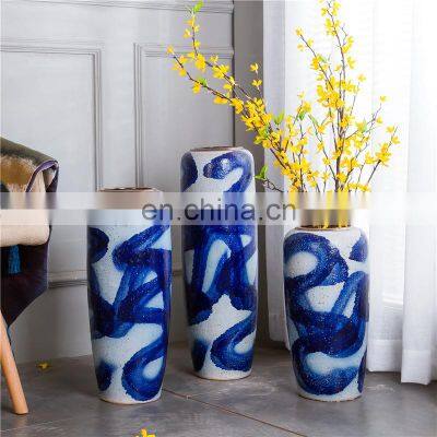 Hotel villa courtyard decoration hand-painted blue and white large vase