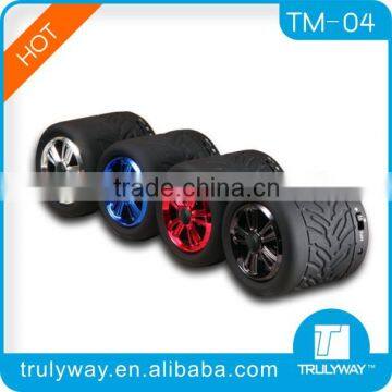 Christmas offer Wheel rolling Design bluetooth speaker