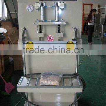 Vacuum Aeration Packaging Machine XF-600L