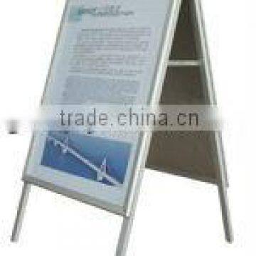 swing pavement sign stand