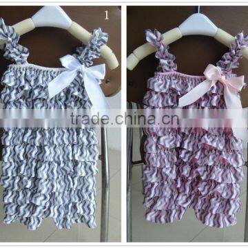 Promotion ! baby boutique wholesale zig zag chevron pattern rompers for Easter Day,green spring colors