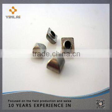 6mm customized various shapes "pyramid"zinc alloy rivet