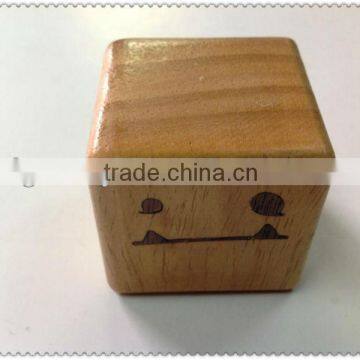 wooden dice manufacturer