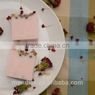 Natural Dry Flower Carnation Essential Oil & Milk Handmade Soap Relieves Redness Cold Process Soap OEM Custom Brand photo-3