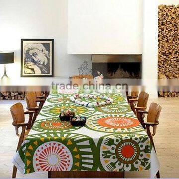 polyester table covers