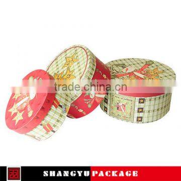 Embossing cylinder shaped paper gift box in packaging boxes
