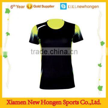 stylish youth badminton set jersey and shorts China manufacturer