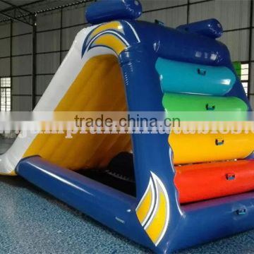 Adults freefall Water Slider on Floating aqua park Large inflatable water play park