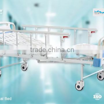 2 cranks manual hospital bed prices hospital furniture for disabled people