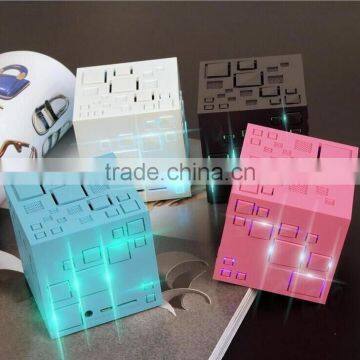 New Arrival Magic Cube Wireless Bluetooth Speaker With LED Flashlight/FM Radio Portable Q Plus Rubik's Cube Bluetooth Speaker photo-2