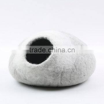 Wholesale Amazon Hot Warm 100% Wool Pet House Hedgehog House in China photo-3