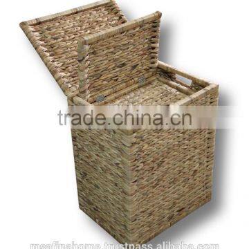Set of 2 water hyacinth storage baskets with lid