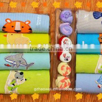 Short Sleeve 10-pieces Baby Gift Set Infant Clothing New Born Gifts Box Set Baby Clothing Baby's Rompers+towels Little photo-2