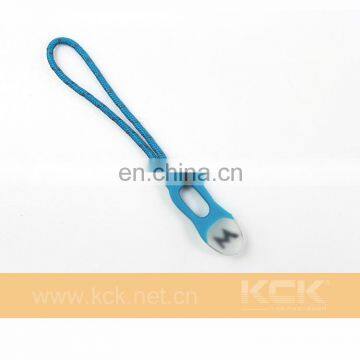 Plastic Injection Zipper Puller With Cord for Sports Products photo-2