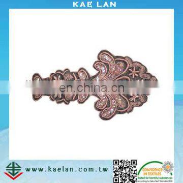 Custom Heart Shape Design Sequin Embroidery Patch photo-6