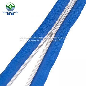 Upscale Travel Suitcase Accessories and Bag Parts Gold Teeth 5 10 Plain Long-shaped Zipper