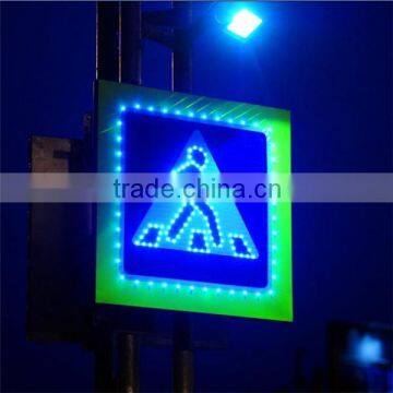 2016 Newest Good workmanship durable aluminum alloy led traffic sign