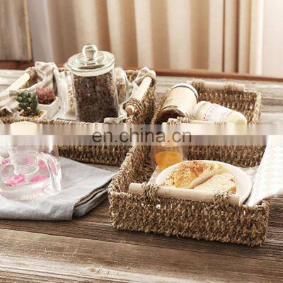 Cheapest Set 3 Seagrass Fruit Basket with Wooden Handles Woven Toy Basket Serving Tray Wholesale