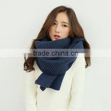 New Design Korean Young Lady Fashion Stripe Knitted Woolen Scarf