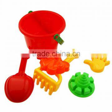 Adorable Baby Pink Plastic Potty Mould Accessory Set