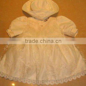 2012 comfortable and high quality christening gowns