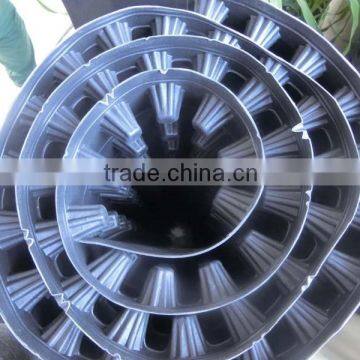 Dimple drain board for earthwork