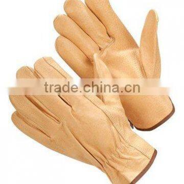 Pig grain drive glove