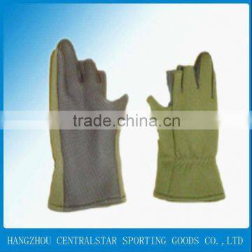 2013New Waterproof Warm Folded 3-finger Fishing Gloves 67847