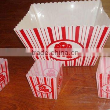 Small square plastic popcorn Cup